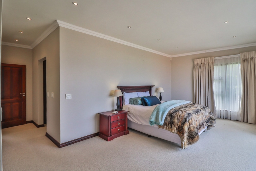 3 Bedroom Property for Sale in Glentana Western Cape